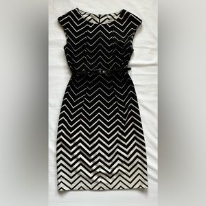 Black and White Sleeveless Sheath Midi Dress